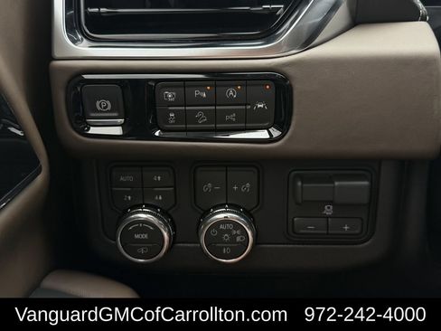 New 2026 GMC Yukon Denali Ultimate AWD/4WD image 20