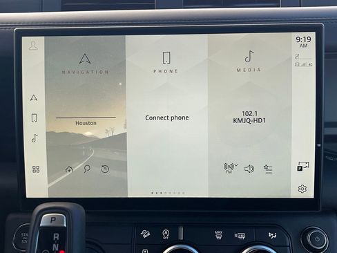 New 2026 Land Rover Defender 110 S image 26