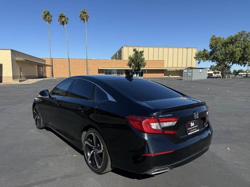 Used 2022 Honda Accord Sport image 5