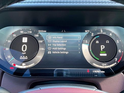 Used 2025 Land Rover Range Rover Autobiography image 19