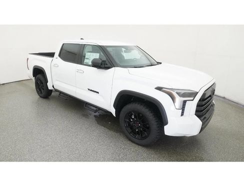 New 2025 Toyota Tundra SR5 AWD/4WD image 13