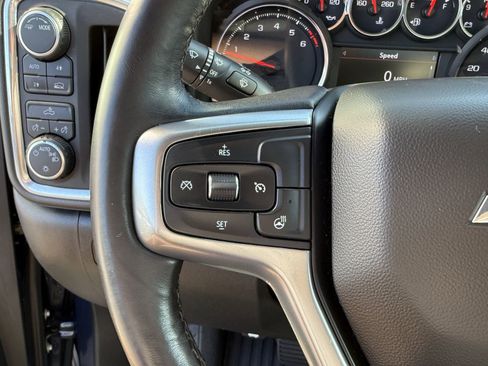 Used 2022 Chevrolet Silverado 1500 LT image 24