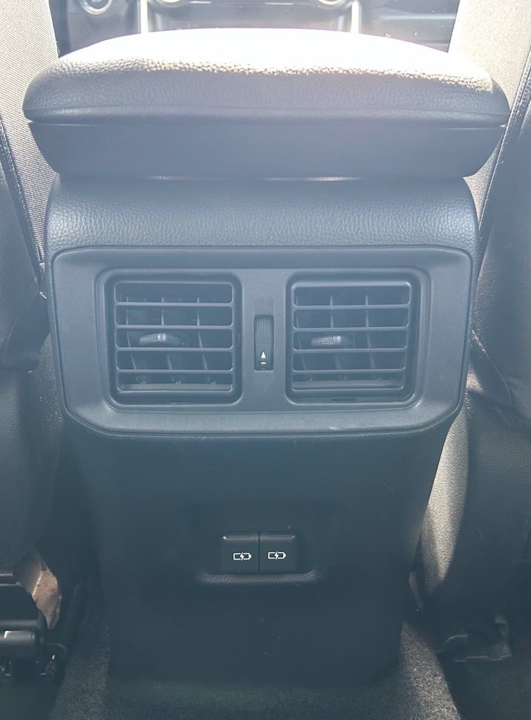 Certified 2025 Toyota RAV4 XLE FWD image 17