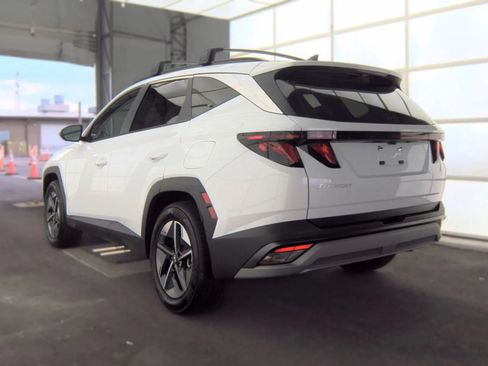 Used 2025 Hyundai Tucson SEL FWD image 7