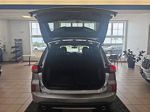 Used 2023 Ford Escape ST-Line w/ Tech Pack #1 AWD/4WD image 28