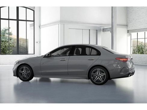 Used 2026 Mercedes-Benz C 300 4MATIC Sedan image 32