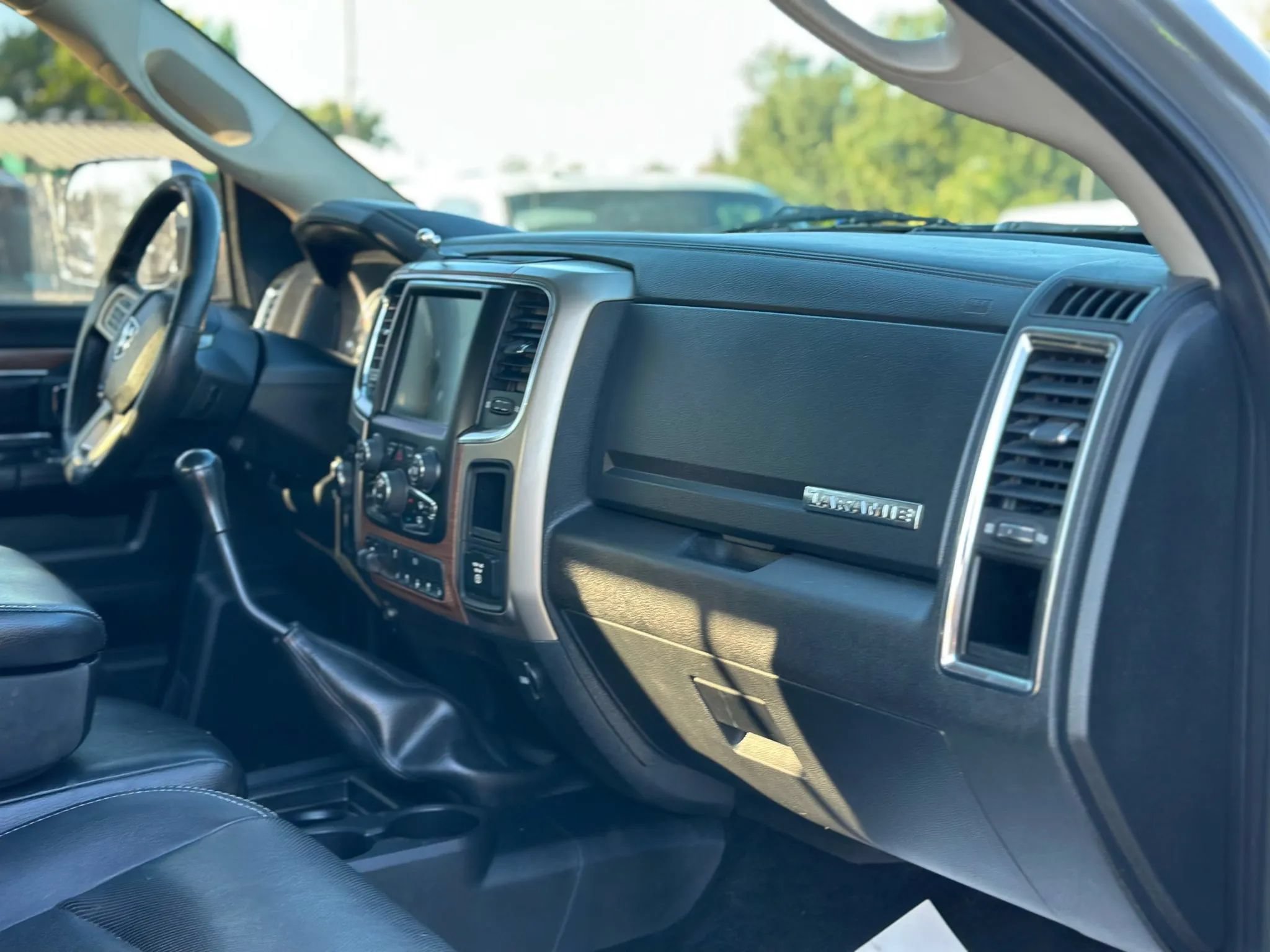 Used 2013 RAM 3500 Laramie AWD/4WD image 25