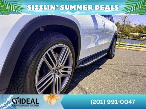 Used 2021 Mercedes-Benz GLS 450 4MATIC image 54