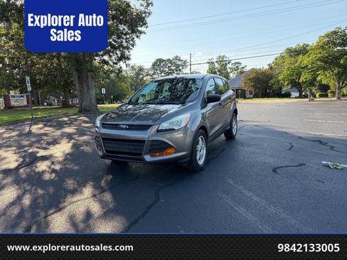 Used 2014 Ford Escape S FWD image 1