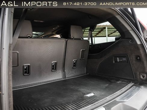Used 2024 Cadillac Escalade ESV Premium Luxury w/ Performance Package AWD/4WD image 67