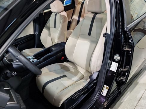 Used 2016 Honda Civic EX image 15