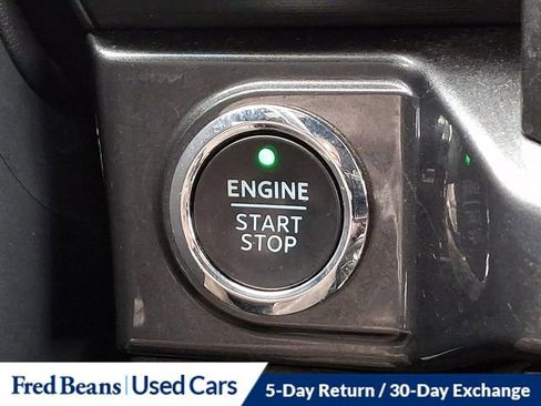 Certified 2022 Ford F150 XLT w/ Equipment Group 302A High image 26