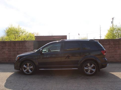 Used 2017 Dodge Journey Crossroad image 2