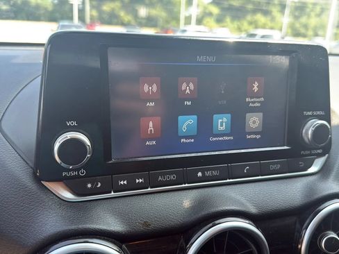 Used 2025 Nissan Sentra S FWD image 15
