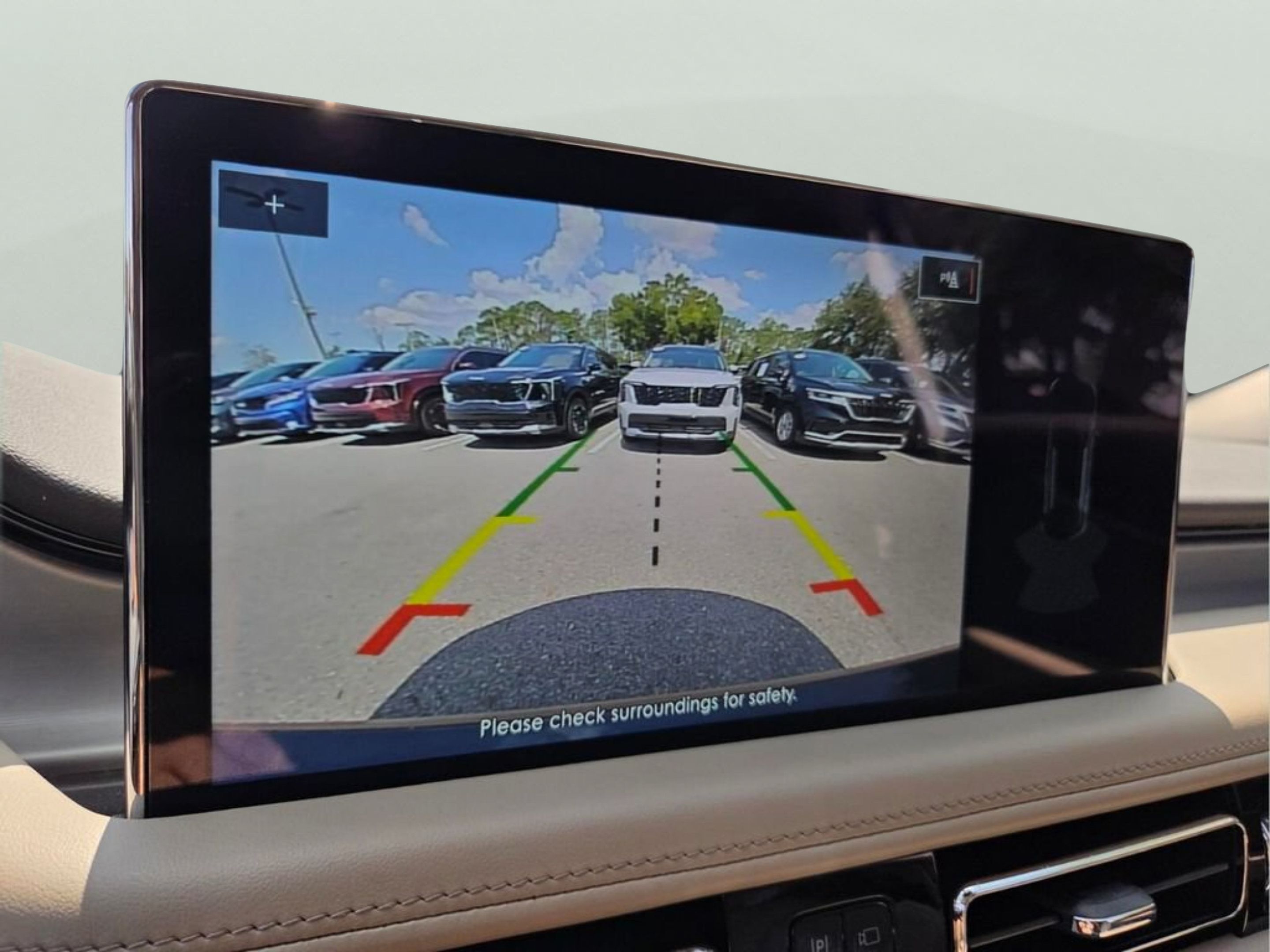 Used 2023 Lincoln Nautilus AWD w/ Premium Package image 28