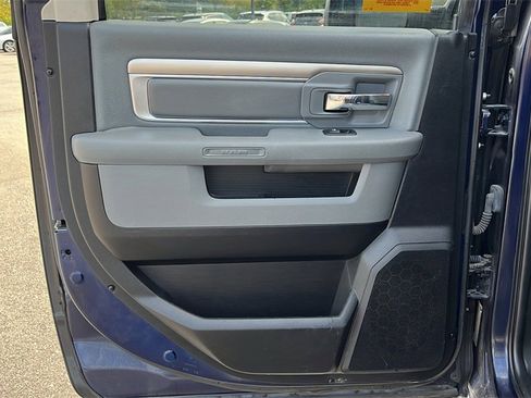 Used 2018 RAM 1500 Big Horn image 29