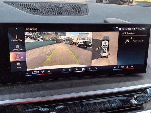 Used 2026 BMW X5 xDrive40i w/ M Sport Package image 11