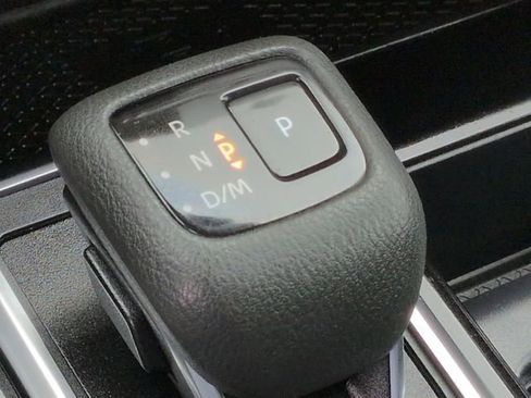 Used 2023 Nissan Pathfinder SL AWD/4WD image 37