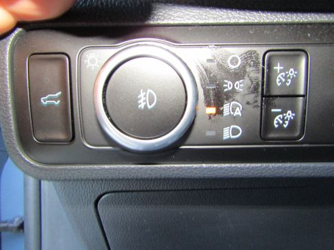 Used 2025 Ford Explorer ST w/ Sun And Sound Package AWD/4WD image 42