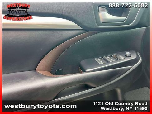 Certified 2017 Toyota Highlander XLE image 19