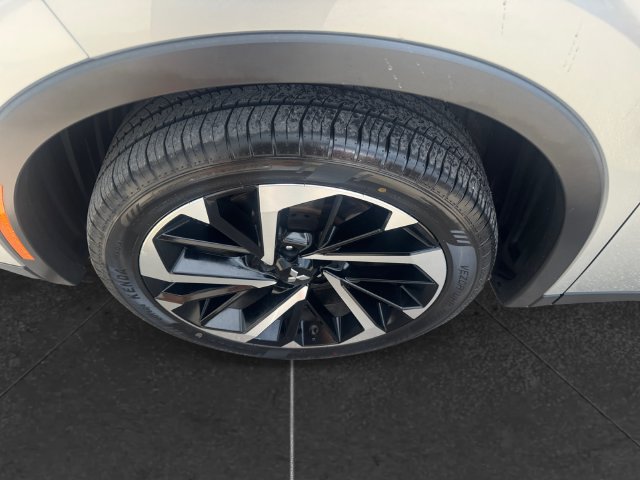 Used 2024 Mitsubishi Outlander SE AWD/4WD image 9
