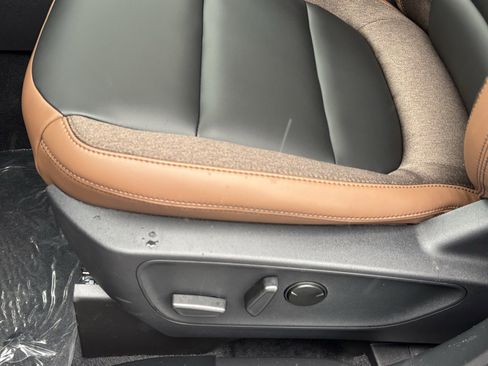 New 2025 Ford Bronco Sport Outer Banks w/ Outer Banks Tech Package+ image 17