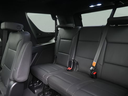Used 2023 Chevrolet Tahoe LT w/ Luxury Package AWD/4WD image 44