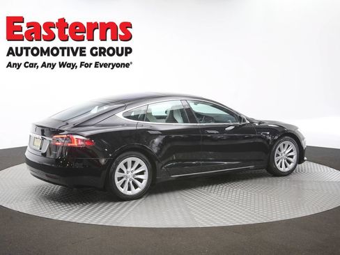 Used 2018 Tesla Model S 75D AWD/4WD image 38