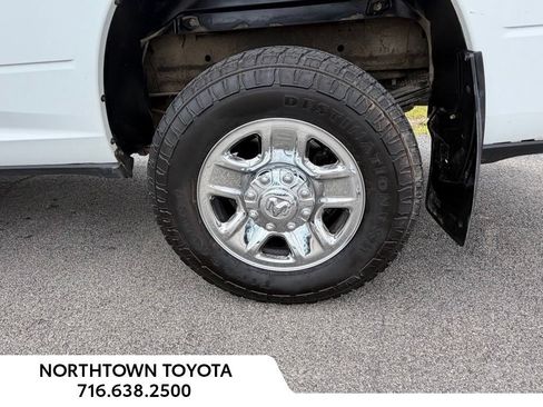 Used 2022 RAM 3500 Tradesman AWD/4WD image 14