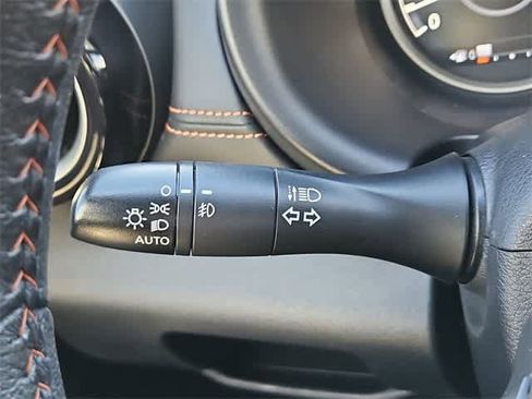 Used 2020 Nissan Kicks SR w/ SR Premium Package image 26