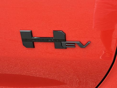 New 2025 GMC Hummer EV 3X w/ LPO, Dark Essentials Package image 8