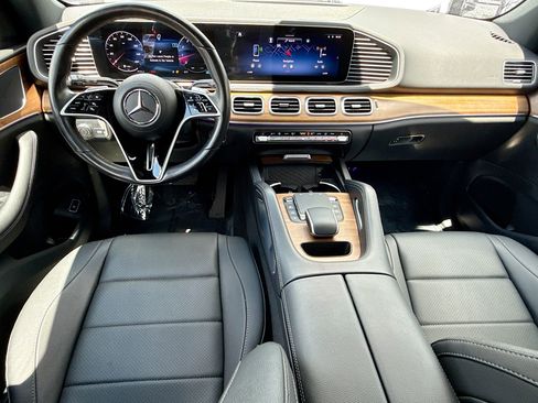 Used 2024 Mercedes-Benz GLE 350 4MATIC w/ Winter Package image 15