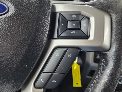 Used 2020 Ford F350 Lariat image 17