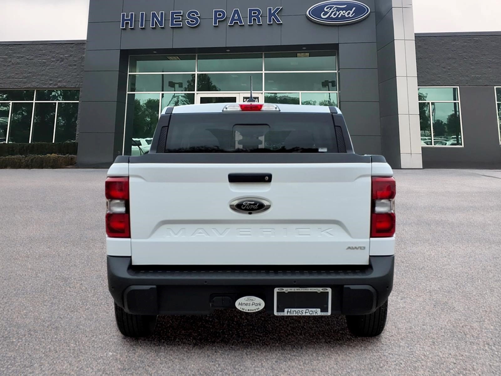 Used 2024 Ford Maverick Lariat w/ Black Appearance Package AWD/4WD image 6