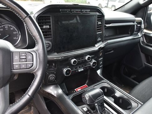 Used 2022 Ford F150 XLT w/ Equipment Group 302A High image 8