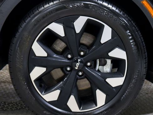 Used 2024 Kia Sportage X-Line w/ X-Line Premium Package image 13