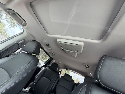 Used 2023 Honda Odyssey Touring image 32