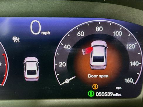 Used 2023 Honda Accord LX image 14