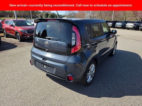 Used 2016 Kia Soul ! w/ Premium Package image 5