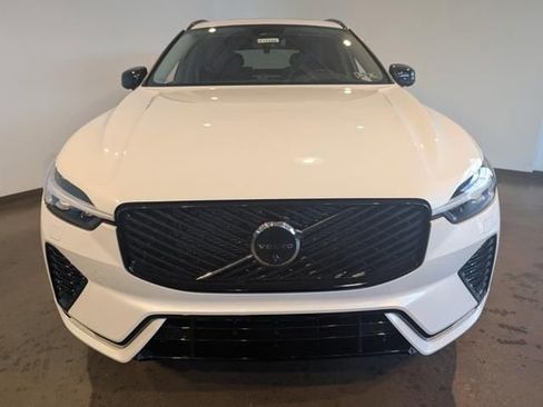 New 2026 Volvo XC60 B5 Ultra w/ Protection Package Premier AWD/4WD image 2
