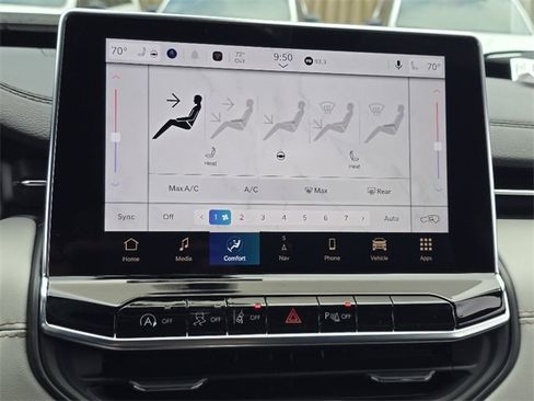 New 2026 Jeep Compass Limited w/ Sun, Sound & Navigation Group image 12