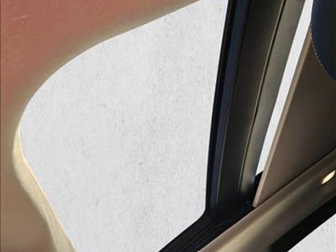 Used 2020 Nissan Murano SV w/ Premium Package FWD image 16