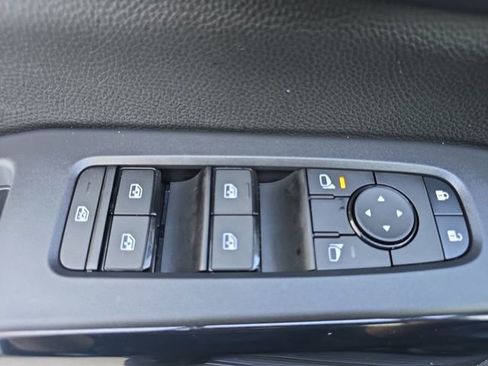 New 2026 Nissan Pathfinder SV AWD/4WD image 30