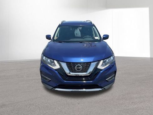 Used 2019 Nissan Rogue SV AWD/4WD image 9