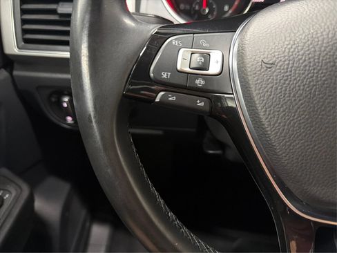 Used 2019 Volkswagen Atlas SE FWD image 24