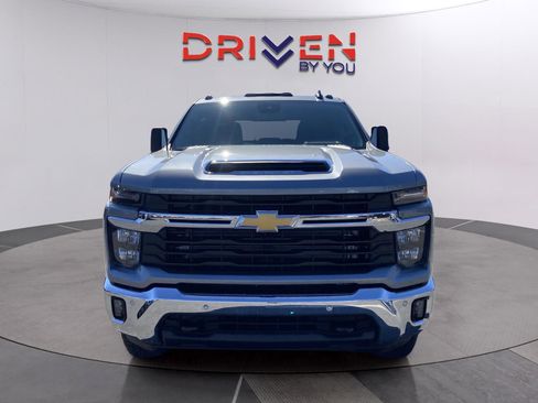 New 2026 Chevrolet Silverado 2500 LT w/ All Star Edition image 9