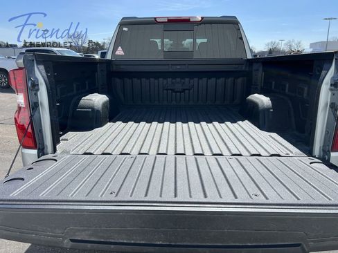 New 2026 Chevrolet Silverado 1500 LT w/ Z71 Off-Road Package AWD/4WD image 11