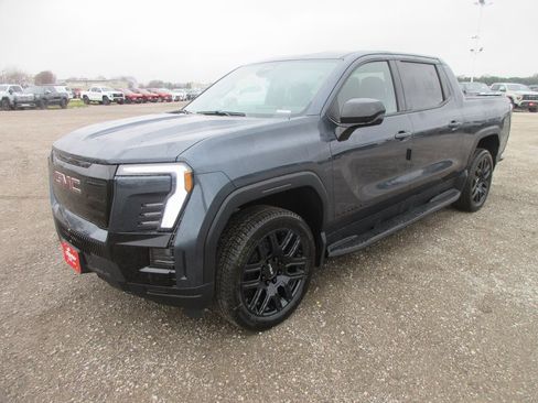 New 2026 GMC Sierra EV Elevation image 9
