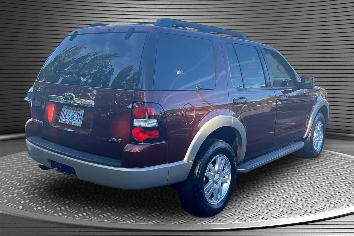Used 2009 Ford Explorer Eddie Bauer AWD/4WD image 6