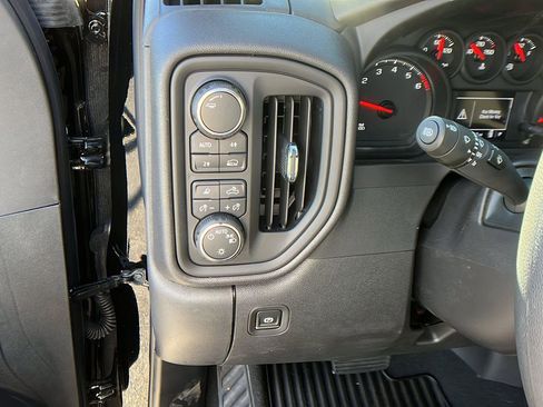 New 2025 Chevrolet Silverado 1500 W/T w/ WT Safety Package AWD/4WD image 15
